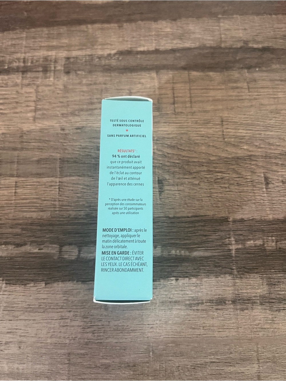 First Aid Beauty - Brighten + Glow Eye Cream with Niacinamide - Picture 3 of 9